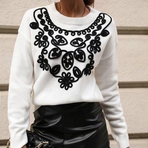 Boho White Womens Floral pattern Sweater - Picture 4 of 5